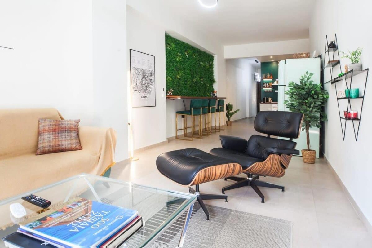 Beautiful Elegant Apartment Next To Monastiraki Atenas Exterior foto